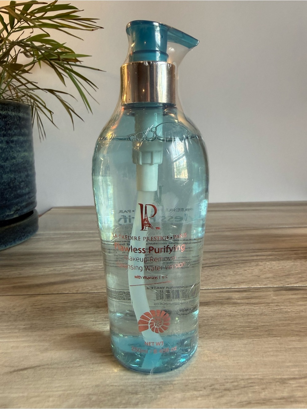 ✨La Prédiré Prestige Paris Flawless Purifying Makeup Remover 250 ml